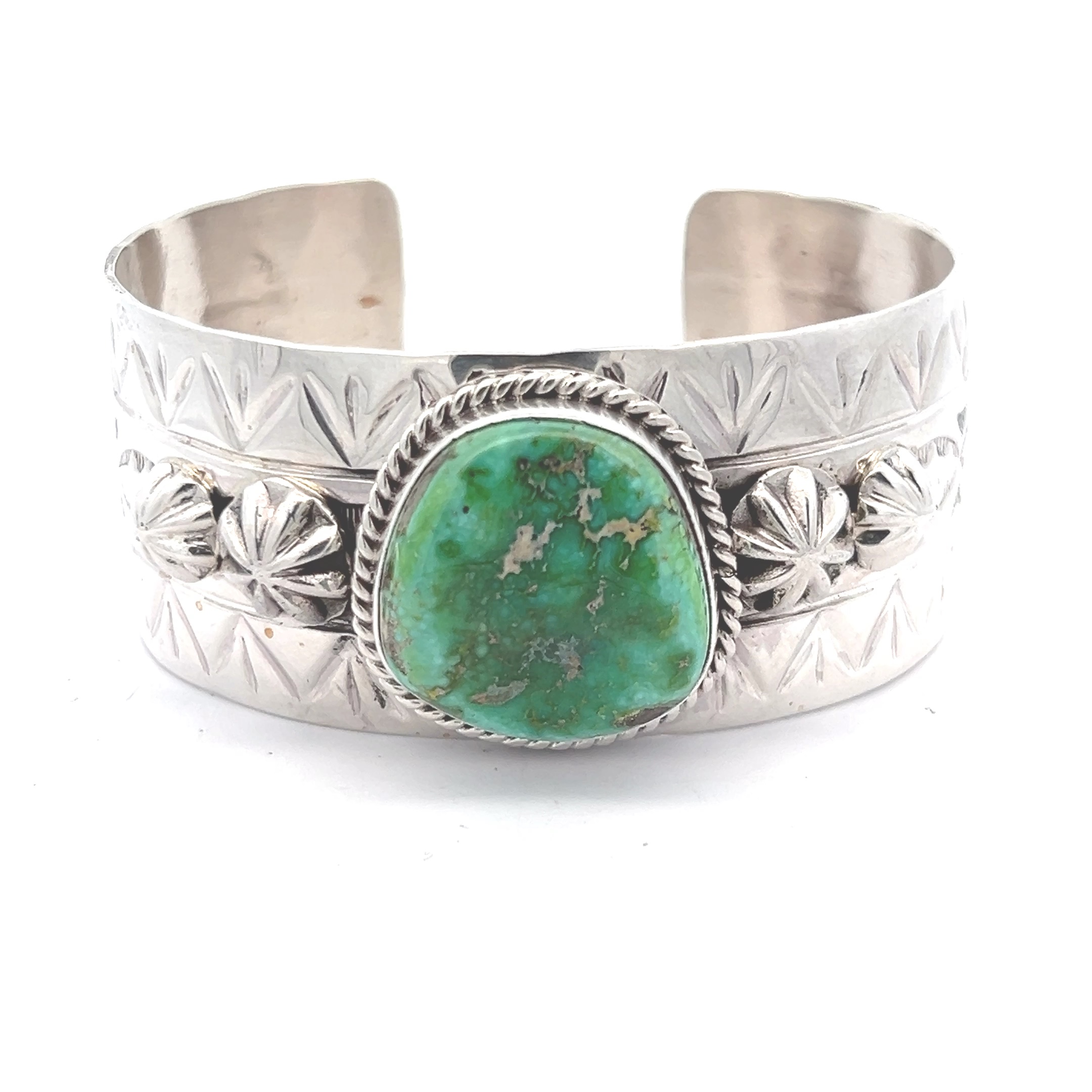 Exceptional Native American Navajo Signed Sonoran Turquoise Sterling Silver Bracelet Exceptional Native American Navajo Signed Sonoran Turquoise Sterling Silver Bracelet