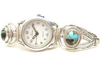 Genuine Sunnyside Turquoise set in Sterling Silver Watch tips. The matrix on this rare stone is outstanding. The Sunnyside mine is located in northern Nevada near the town of Tuscarora in the Tuscarora mountain range. The mine is no longer in operation as it has become part of a gold mining operation and a privately owned ranch. The Sunnyside mine was mined mostly in the 70's. You won't find much of this great turquoise around anymore except for old stashes. Created by Navajo Artist Berna Francsico. Signed.