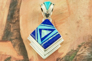 Genuine Turquoise, Spiny Oyster Shell and Blue Lapis inlaid between ribbons of Sterling Silver. Beautiful Bear Pendant. Free 18