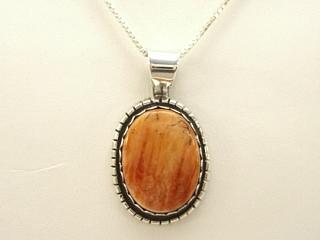 Authentic Native American Jewelry. Genuine Spiny Oyster Shell set in Sterling Silver Pendant. Free 18