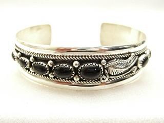 Authentic Native American Jewelry. Genuine Black Onyx set in Sterling Silver Bracelet. Created by Navajo Artist Edison Etsitty.