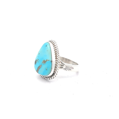 Genuine Kingman Turquoise Sterling Silver Navajo Ring