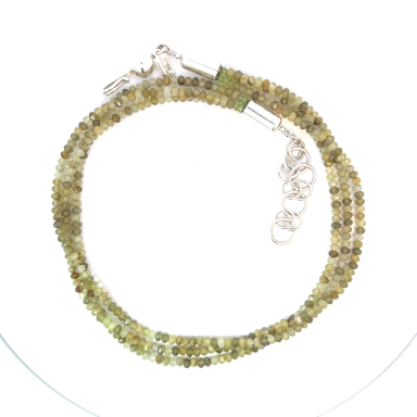 Desiree Yellowhorse  Native American Jewelry Genuine Peridot 3 Strand Necklace