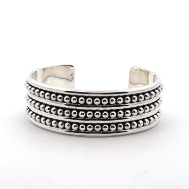 Artie Yellowhorse Sterling Silver Beads Bracelet