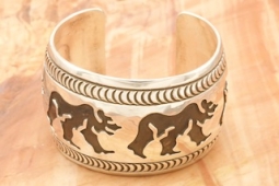 Native American Sterling Silver Bear Bracelet