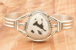 Genuine White Buffalo Turquoise Native American Bracelet