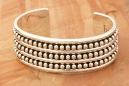 Artie Yellowhorse Sterling Silver Beads Bracelet