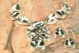 White Lightning Necklace and Earrings Set